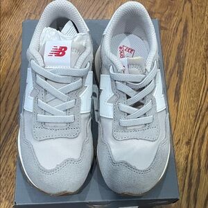 New Balance Unisex-Child 237 V1 Bungee Sneaker size 10